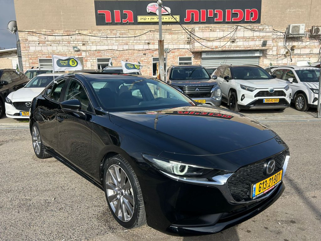 מאזדה 3 2020 (3)
